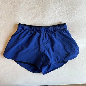 Nike Women's DRI-FIT 2 in 1 Shorts - Small